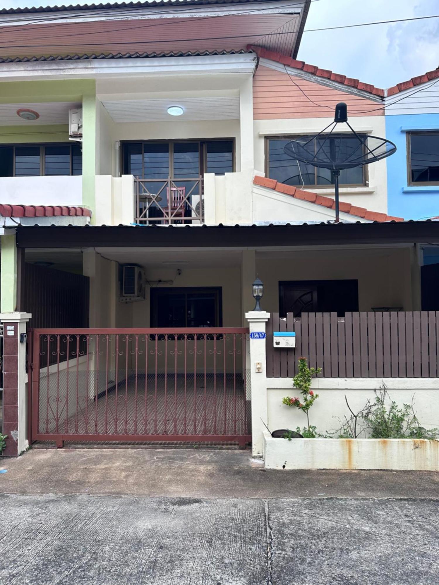 Apartamento Hideaway House Patong Exterior foto